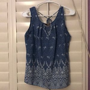 Blue short sleeve shirt